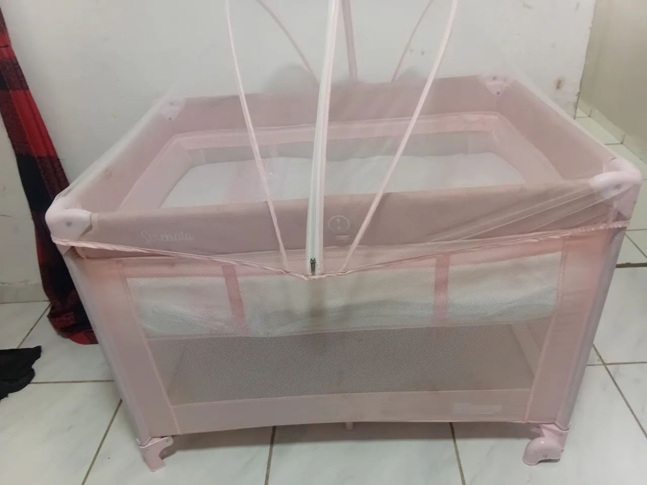 Vende-se berço de tela 