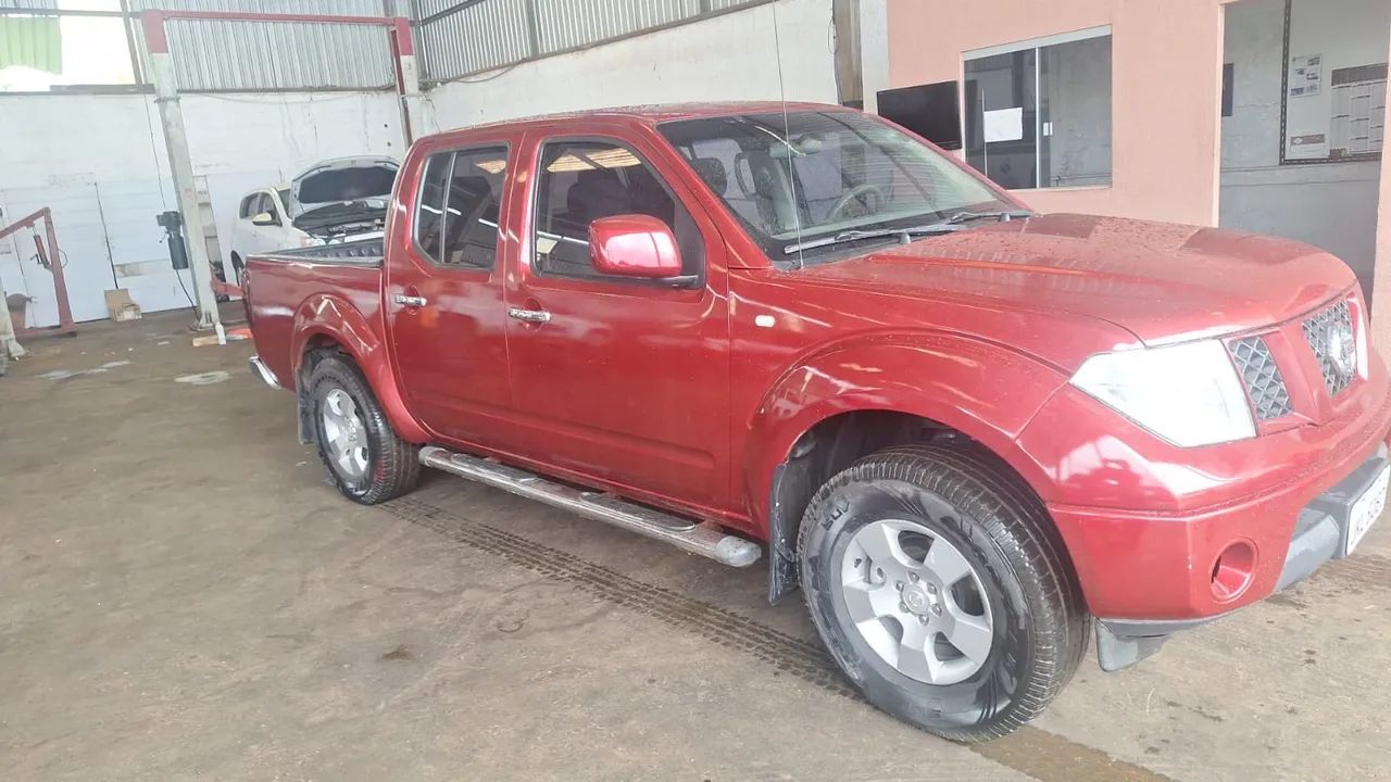 Nissan Frontier Frontier XE CD 4x4 2.5 TB Diesel 2013