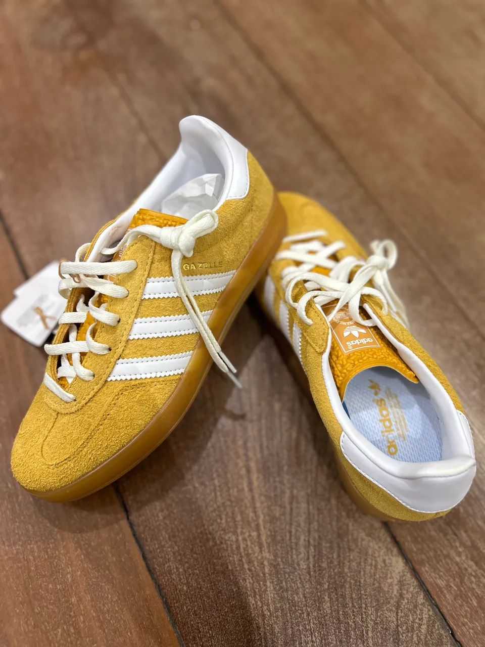 Tênis adidas gazelle 38, 37 e 36 - Foto 5