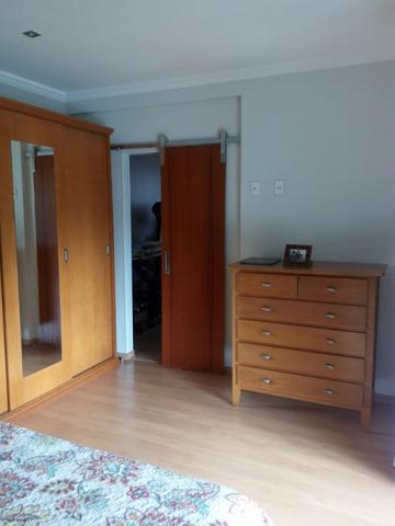 Linda residência com 5 quartos no Vale dos Pinheiros - NF/RJ - Foto 10