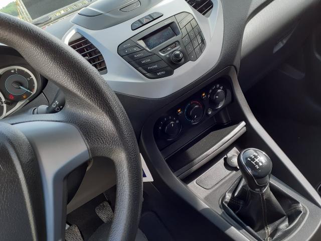 FORD KA 2015/2015 1.0 SE PLUS 12V FLEX 4P MANUAL - Foto 6