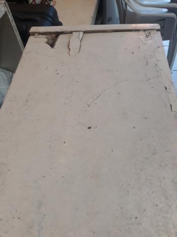 Prateleira de madeira, precisando de alguns reparos. Não entrego - Foto 4