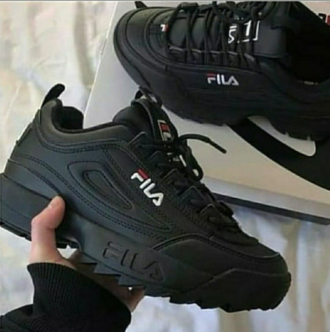 fila preto tenis
