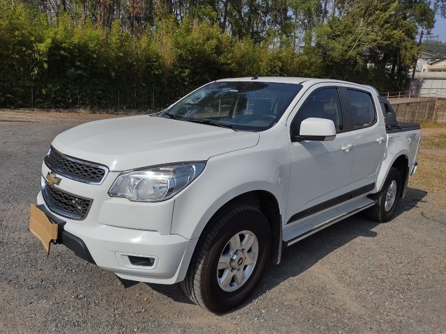 S10 2.8 LT4X2 15/15 AUTOMÁTICA DIESEL