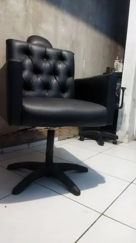 Poltronas de barbeiro  +195 anúncios na OLX Brasil