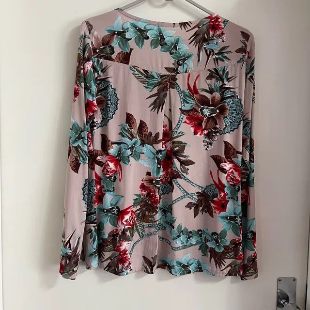 Camisa estampada estilo bata  - Foto 3