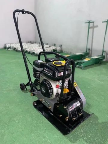 Placa compactadora e vibratória a gasolina 60kg Toyama - Loja/Nova - Foto 3