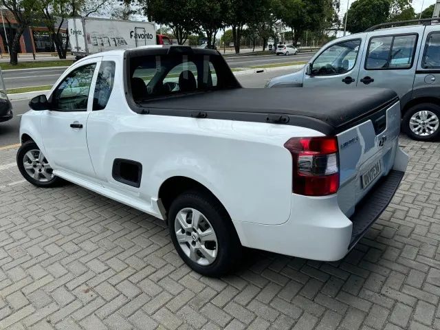 Chevrolet Montana LS 1.4 - 2020 - Foto 4