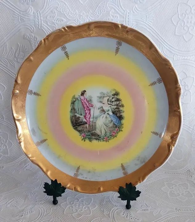 Prato Decorativo Em Porcelana Steatita Com Cena Galante 28cm Prato De Bolo