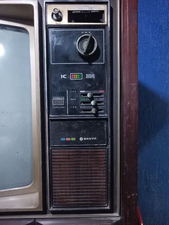 Televisão Sanyo ctp 8702 de 1978 - Foto 2