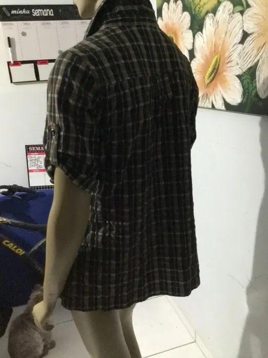 Camisa xadrez preta marca flor de menina tamanho GG Sou de Santos - Foto 4