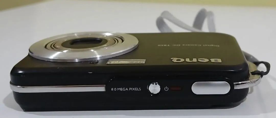 Câmera digital benq dc t850 - para retirar peças ou conserto - Foto 3