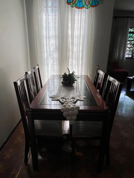 Mesa de jantar em mogno 6 lugares - Foto 4