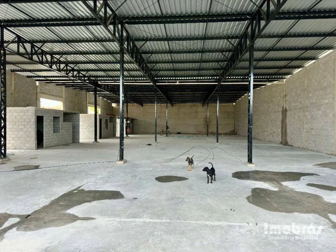 Galpão para alugar, 526 m² por R$ 7.822,00/mês - Lagoa Redonda - Fortaleza/CE
