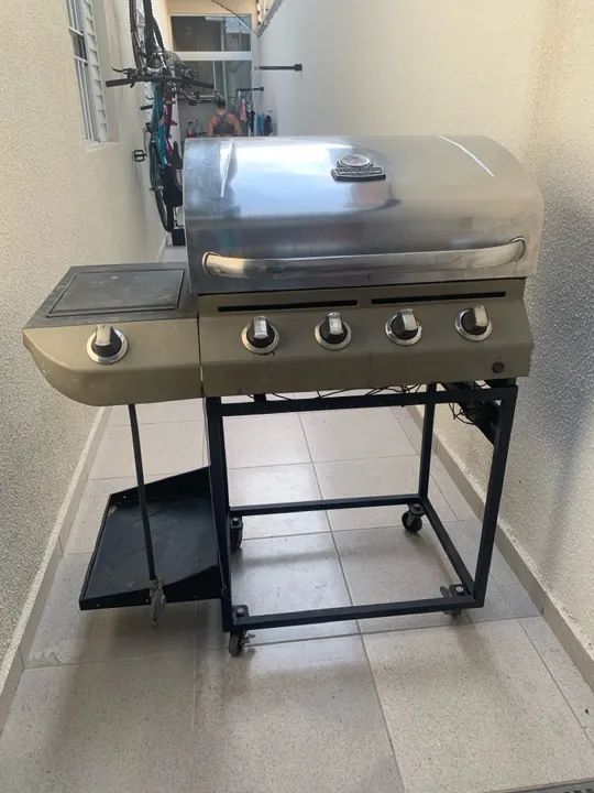 Churrasqueira Char-Broil Commercial Series - Foto 4