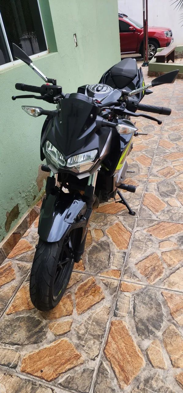 Z400 linda.