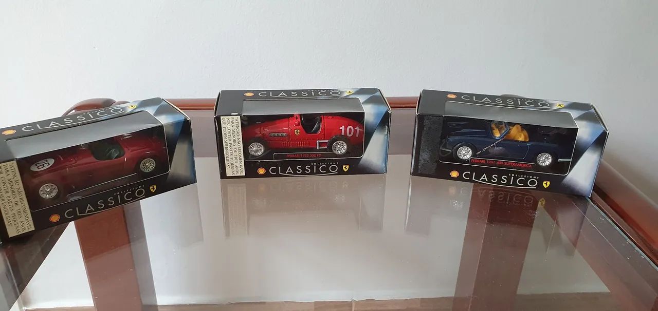 Coleção de Carros Ferrari Clássicos em Miniatura - Foto 2