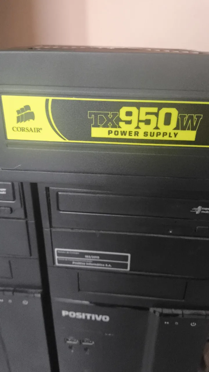 Fonte Corsair real 950 watts