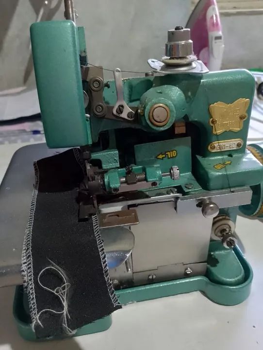 Máquinas overloque chinesinha e brother 