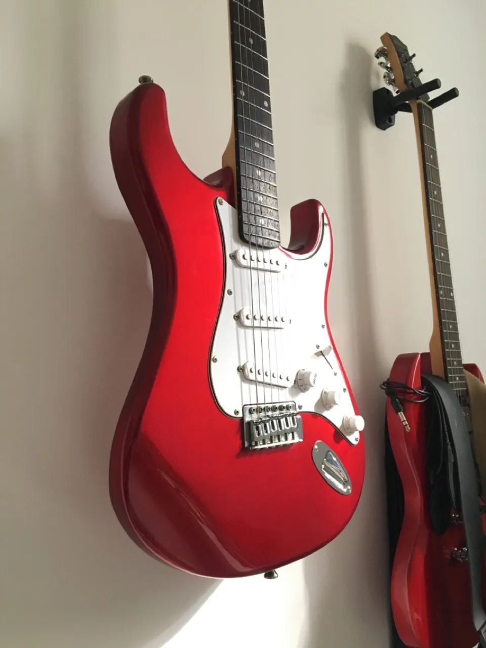Guitarra Elétrica Vermelha