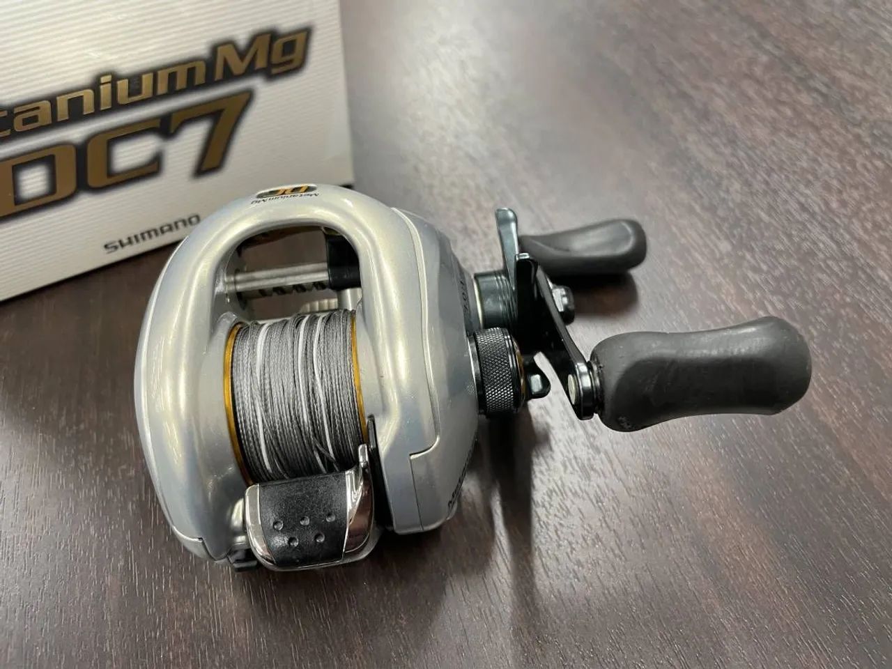 Carretilha Shimano Metanium MG Dc7 Completa - Foto 3