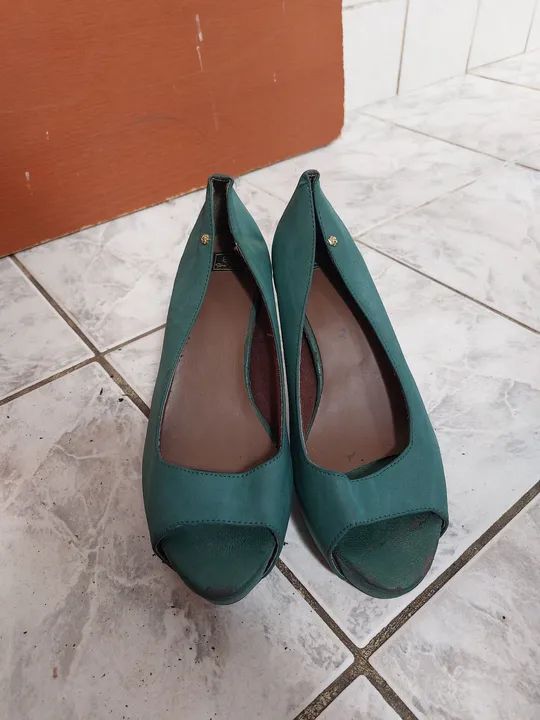 Sandálias peep toe verde - Foto 2