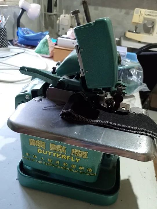 Máquinas overloque chinesinha e brother  - Foto 4