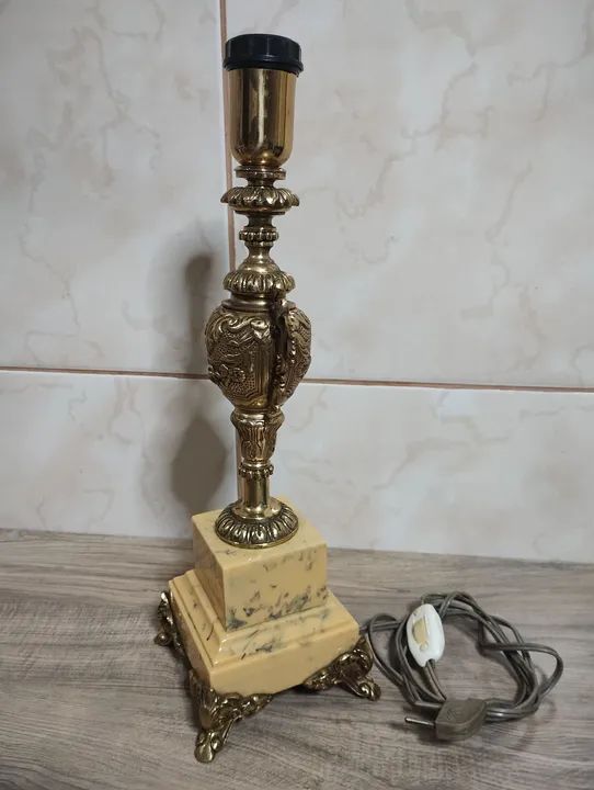 Abajur de Alabastro Rocha Amarelo - Foto 2