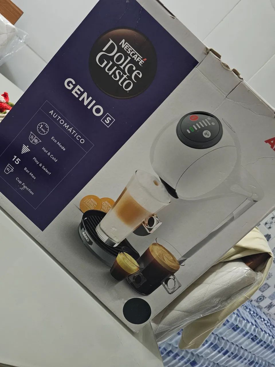 Máquina de Café Dolce Gusto Genio S Basic