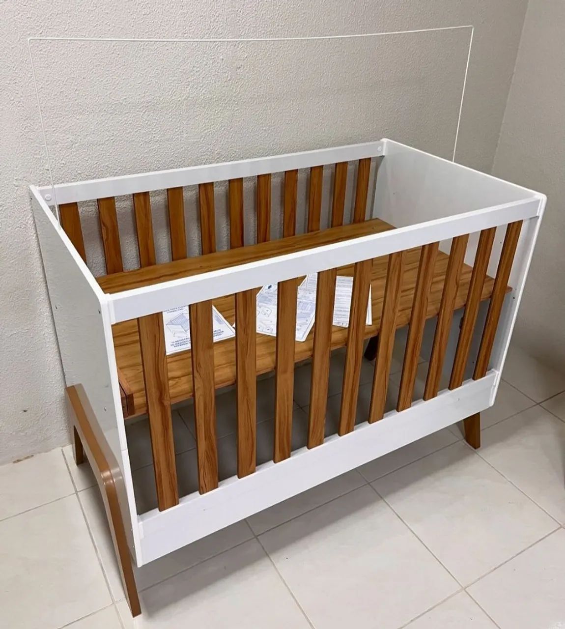 Berço branco Guti 64840769853569120