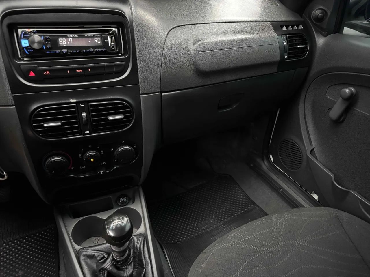 Fiat Strada Working Hard 1.4 Fire Flex 8V CD 2018 - Foto 11