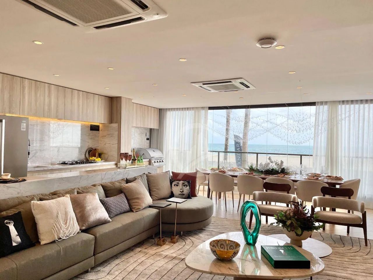Apartamento com 3 dormitórios à venda, 137 m² por R$ 2.280.000,00 - Porto das Dunas - Aqui - Foto 2