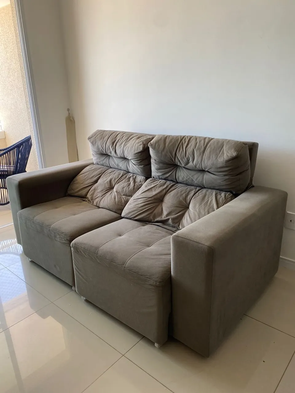 Sofá retrátil e reclinável 2 lugares JACAÚNA