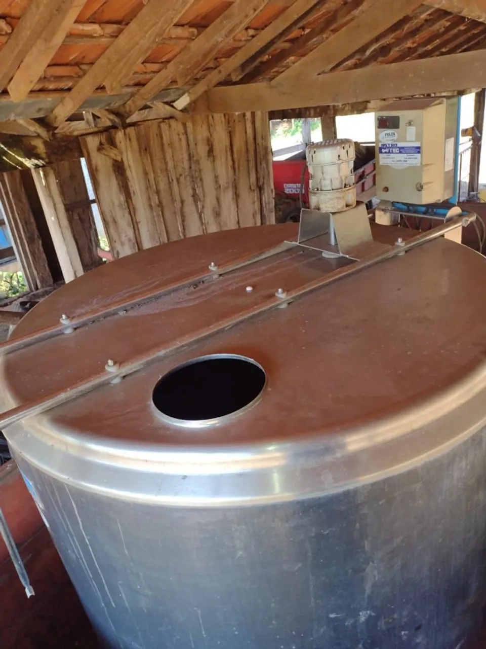 Tanque Resfriador 1000 litros para leite