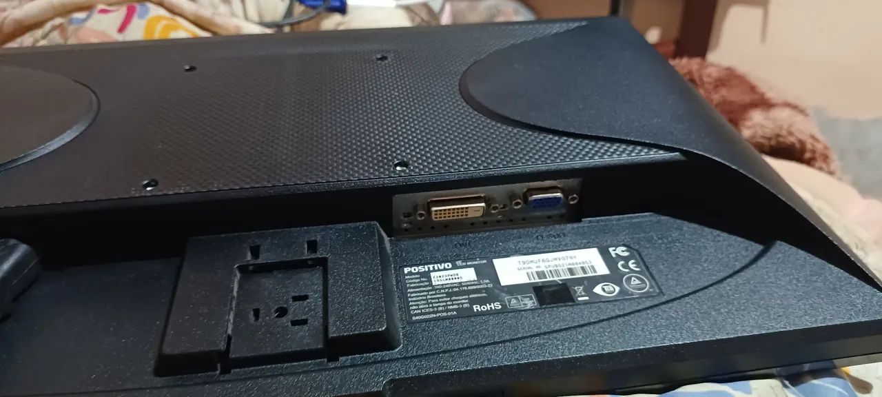 Used TV, I need money!!64308565687554123