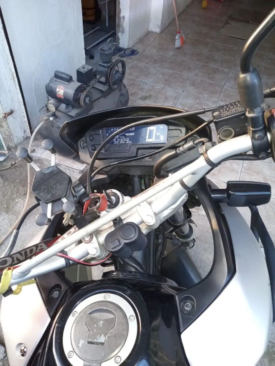 Moto XRE 300 (2018) - Foto 5