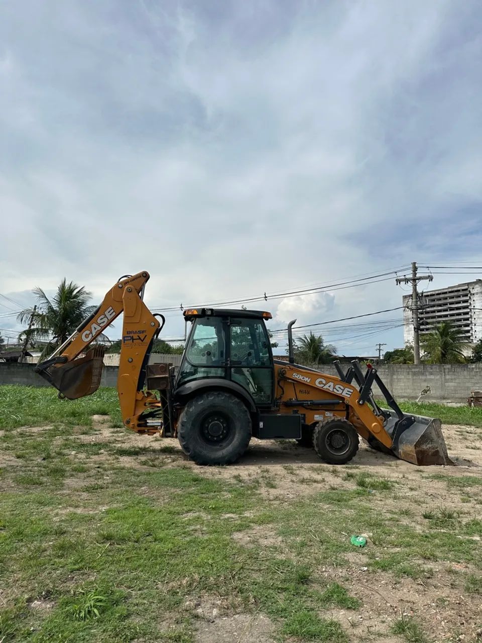 Retroescavadeira case 580n - Foto 3