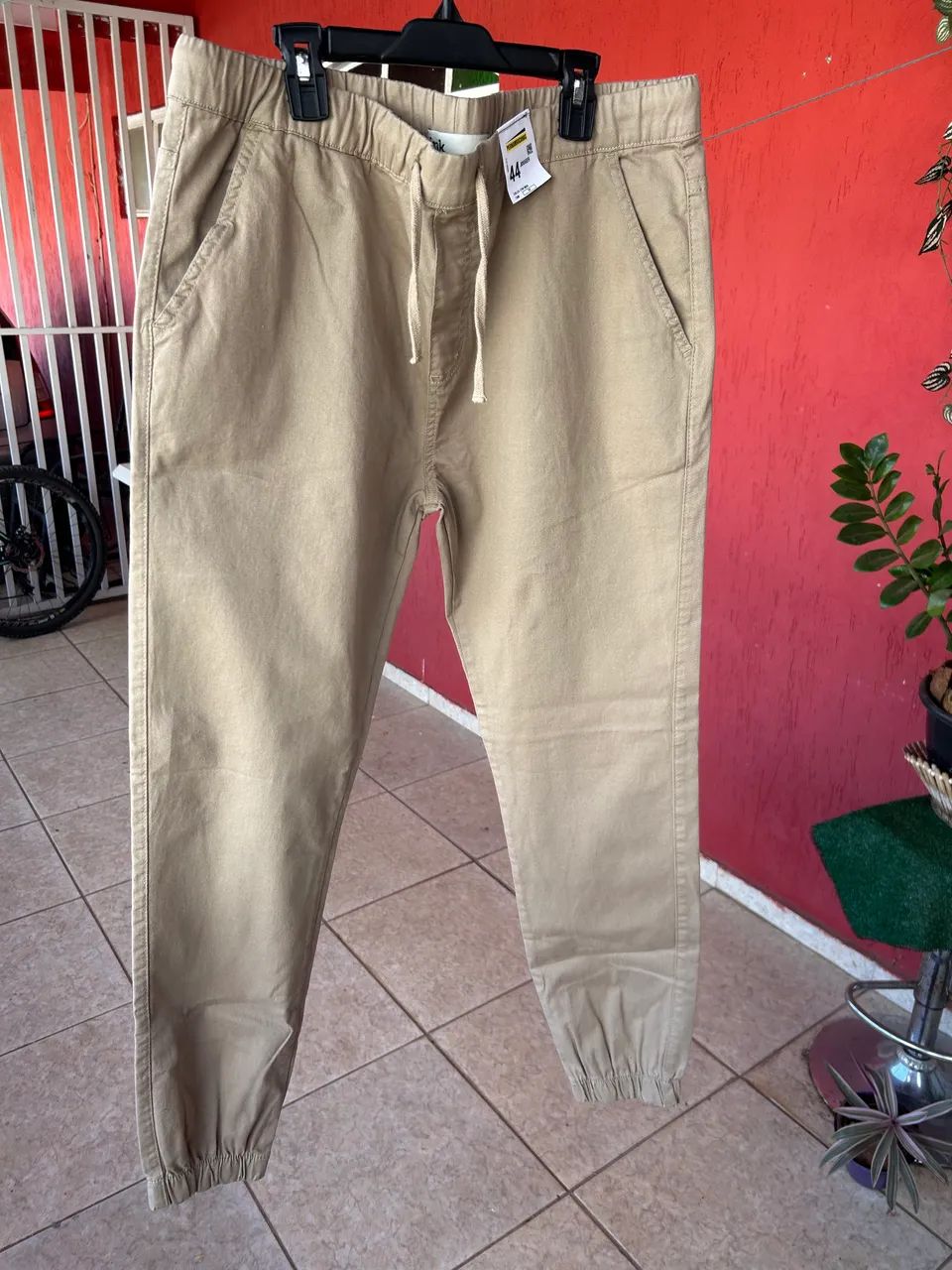 Calça Jogger Nova 44