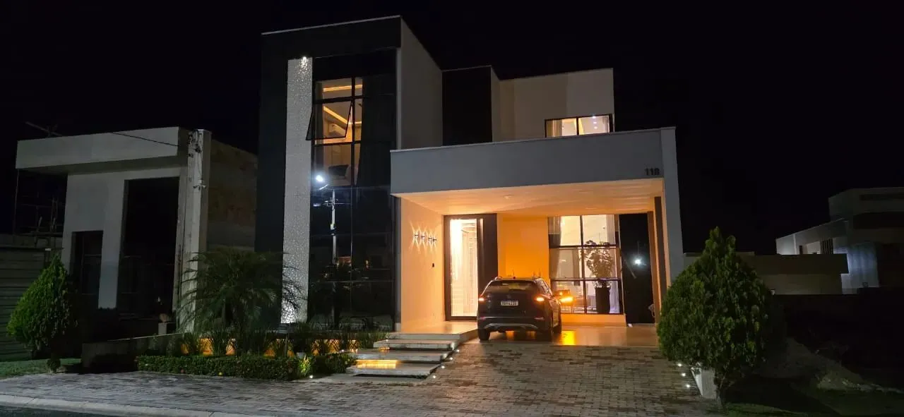 Casa de condomínio para venda com 320 metros quadrados em Bonadiman - Teixeira de Freitas