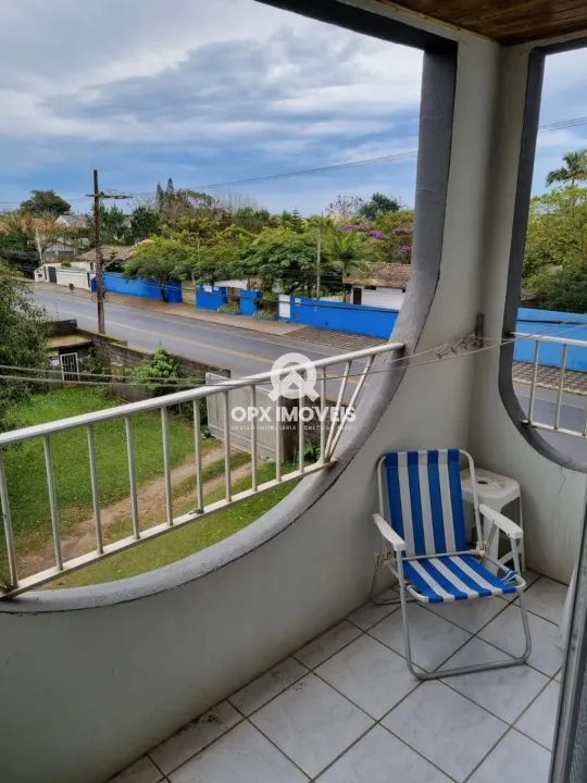 Apartamento de 2 Quartos no Edifício Atílio Pozza, no Centro de Balneário Piçarras - Foto 3