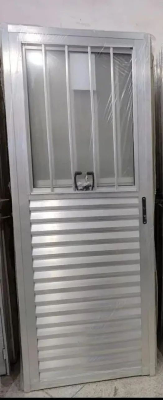 Portas de Alumínio, 210x80cm, Novas! - Foto 3