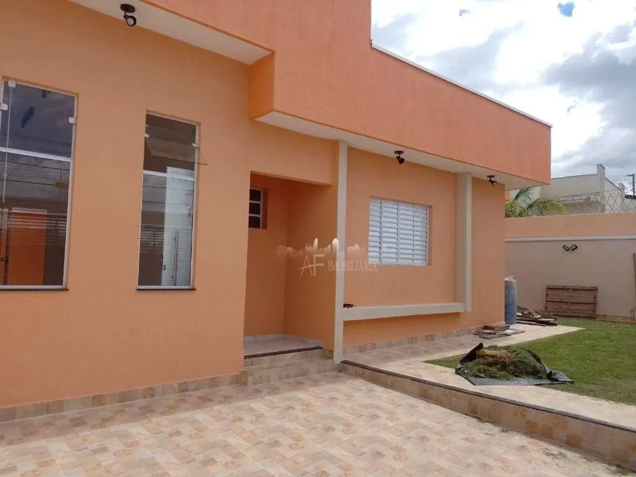 Jardim Oasis - Linda casa nova