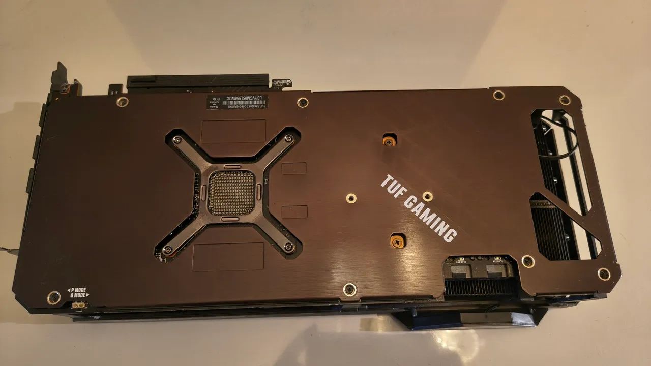 Radeon RX 6800 XT ASUS TUF Gaming OC Edition, Versão em Aço Inox - Foto 5