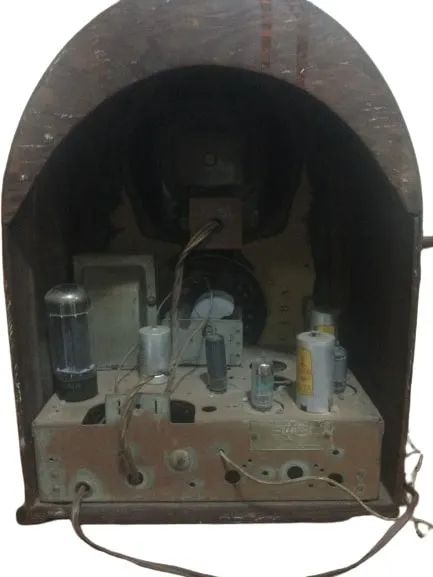 Rádio Valvulado Capelinha Philco Ano 1930 - Foto 4