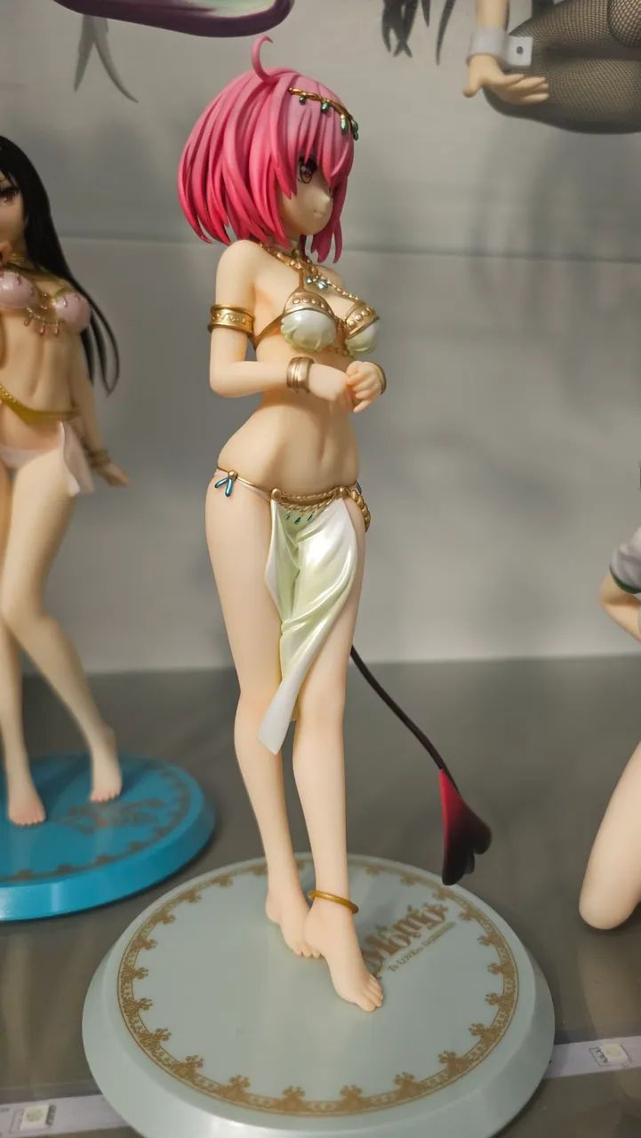 Momo Deviluke - To Love ru - Amakuni 1/7 - Foto 2