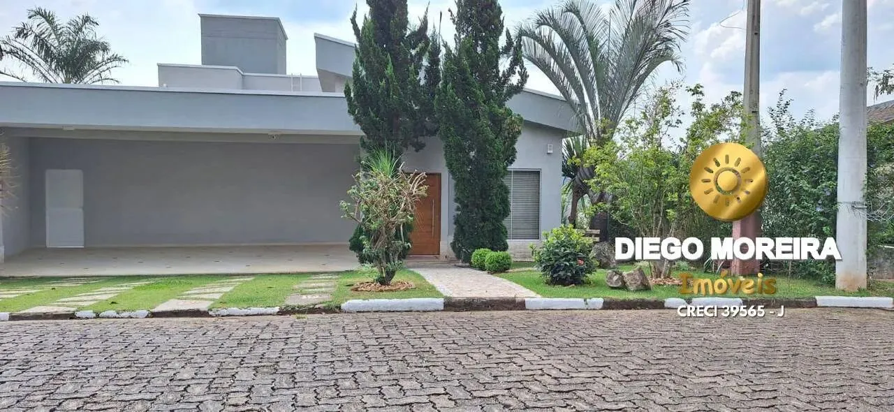 Casa à venda em condomínio fechado Atibaia/SP