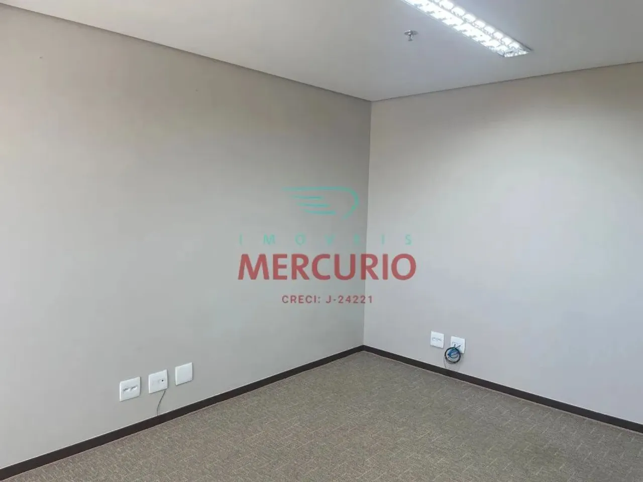 Sala para aluguel com 32 m² PRIME SQUARE com AR em Bauru - SP
