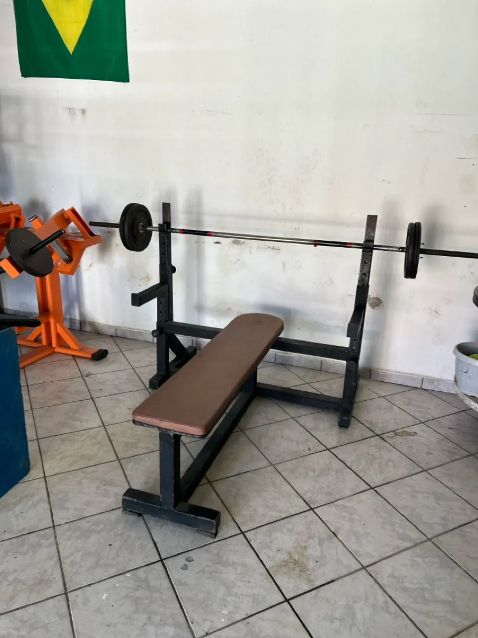 Supino reto com barra