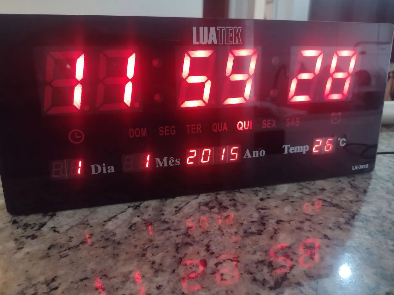 Relógio digital64861127392515121
