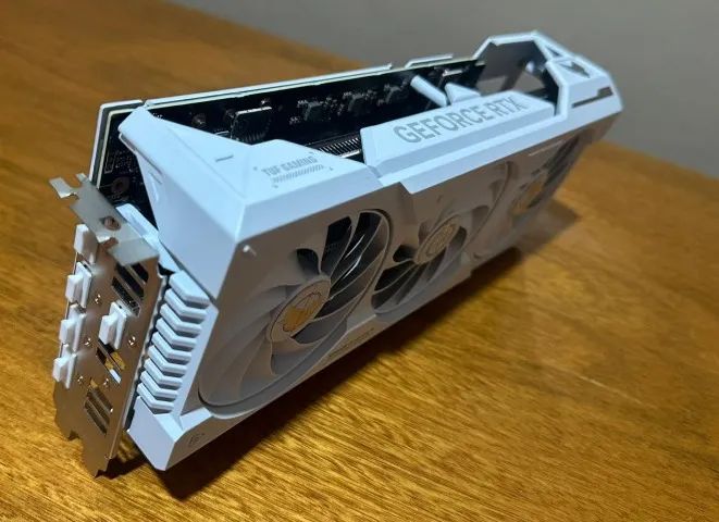 RTX 4070 TI Super BTF Asus TUF Gaming - 16GB - NOVA - Foto 5